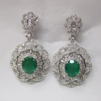 10.60 CT Emerald and Diamond Earrings F SI 18K White Gold/IDJ14747