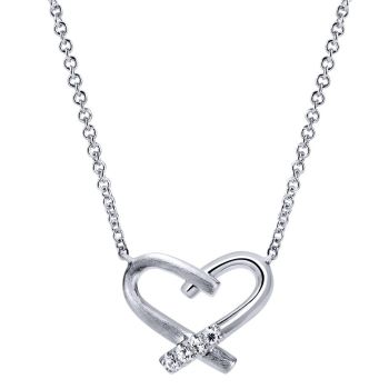0.05 ct Round Cut Diamond Heart Necklace set in 925 Silver NK3927SV5JJ