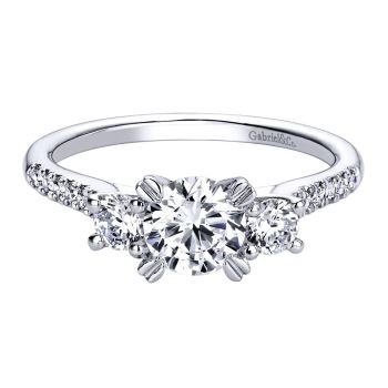 14K White Gold 0.38 ct 3 Stones Diamond Engagement Ring