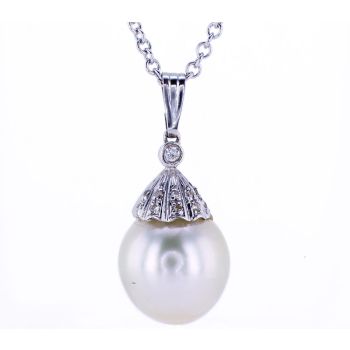 0.15CT Diamond And Pearl Pendant in 14KT White Gold  009311