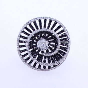 Black and White Diamond Ring in 18KT White Gold/IDJ9507