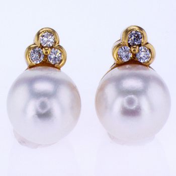 0.21CT Diamond and Pearl Earrings 18K Yellow Gold 011129