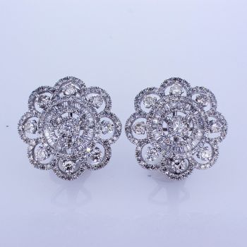 3.23CT Diamond Earrings In 18K White Gold 014635