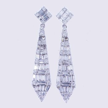 3.45 CT Diamond Earrings F SI in 18KT White Gold 1.75''  017297
