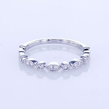0.24CT 18KT WHITE GOLD DIAMOND STACKABLE WITH ROUNDS AND MILGRAIN 017725