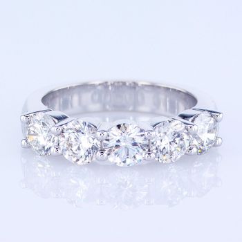 2.00CT 14KT WHITE GOLD ROUND 5 STONE DIAMOND WEDDING BAND WITH SCALLOPED SHARED PRONG 019201