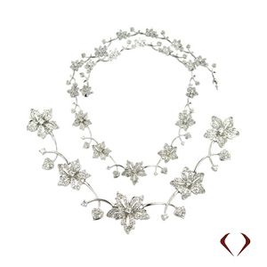 Diamond Flower Necklace All The Way Aroumd /IDJ10733