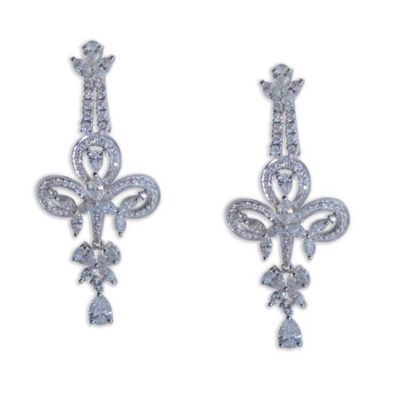 What are the most trending diamond earrings designs? — New World Diamonds
