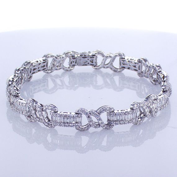 Kaelynn Bracelet with Baguette VS Diamond | 3.6 carats Baguette VS Diamond  Tennis in 14k White Gold | Diamondere