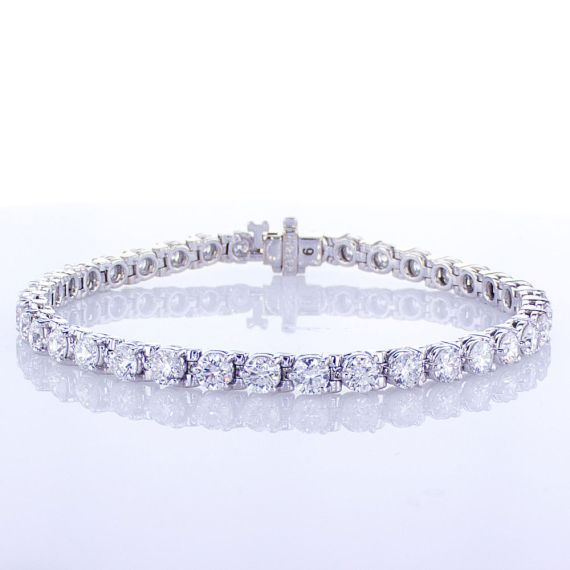 Previously Owned - 7 CT. T.W. Diamond Tennis Bracelet in 10K White Gold -  7.5