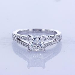 18KT WHITE GOLD PRINCESS CUT DIAMOND ENGAGEMENT RING W/ DIAMONDS ON SPLIT SHANK (No center stone included)